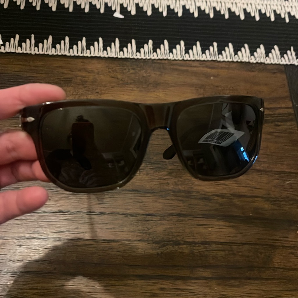 Nwt Persol Sunglasses Unisex Gray Black